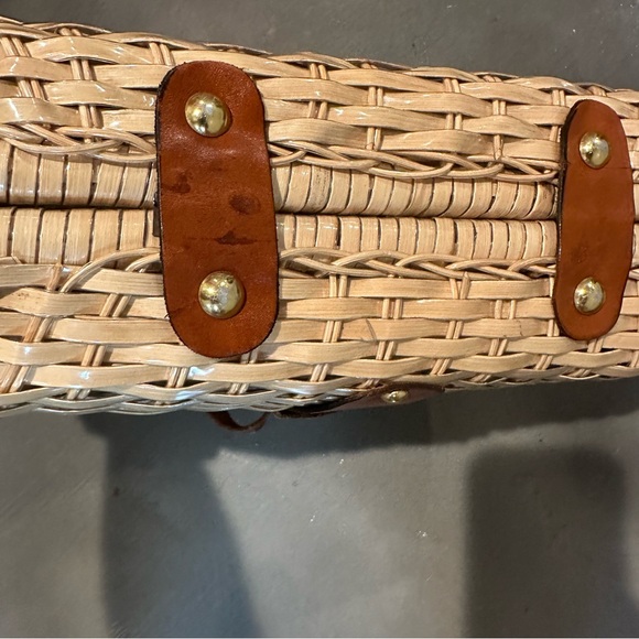 Vintage Simon Hong Kong Straw and Leather Handbag - Picture 9 of 11